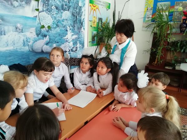 Классный час на тему: «День Первого Президента Республики Казахстан»